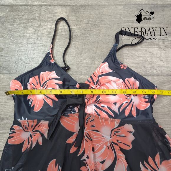 CharmLeaks Mesh Swimdress One Piece Swimsuit Size L - Picture 2 of 4